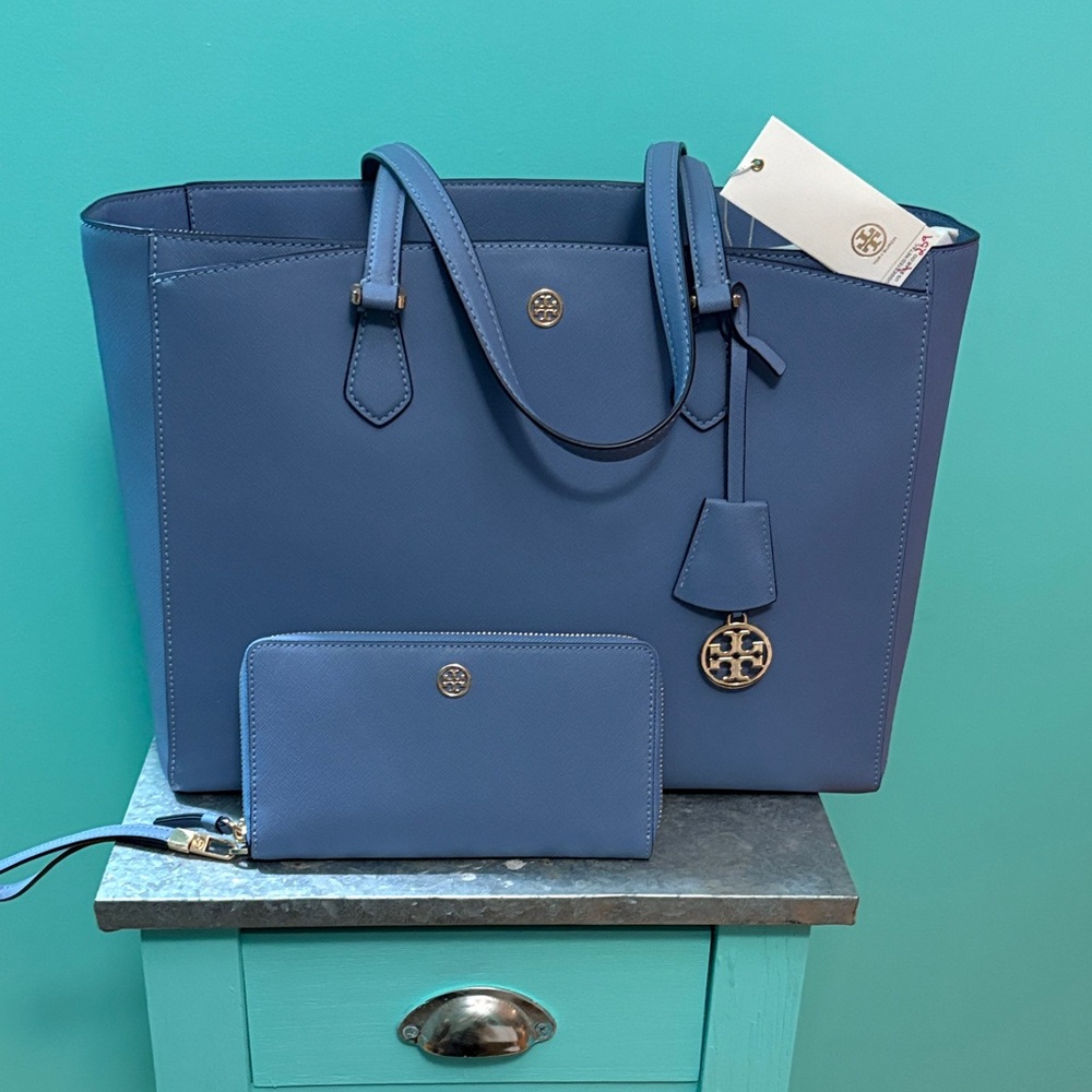 Tory Burch Robinson Bluewood Tote and Wallet Set